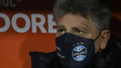 Foto: Photo by Elvis Gonzalez - Pool/Getty Images - Renato Portaluppi em partida do Grêmio contra o Universidad Catolica, na Libertadores 2020