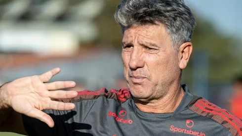 Foto: Alexandre Vidal/CRF - Renato está pressionado no cargo.