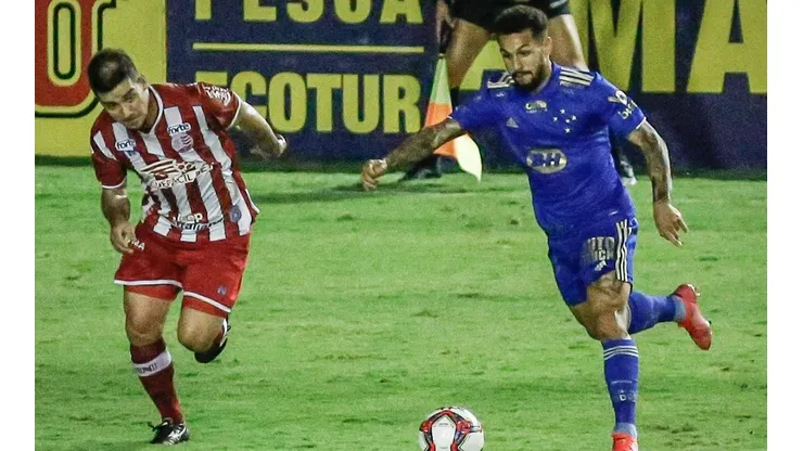 Foto: Paulo Paiva/AGIF - Nem foi só elogios ao apoio da torcida