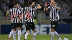Jogadores do Galo comemoram gol pelo Brasileirão (Foto: Getty Images)