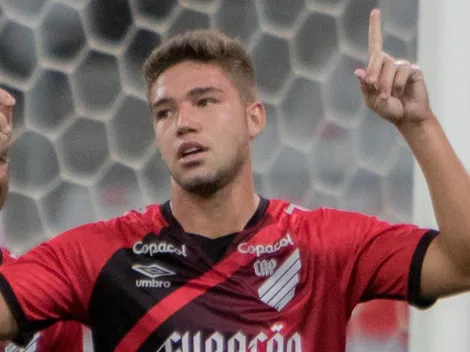 Bissoli externa cansaço do elenco do Athletico