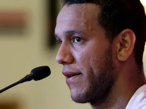 Souza surpreende torcedores na web e critica titular de Diniz