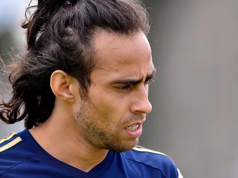 Valdivia pede para meio-campista deixar o Corinthians