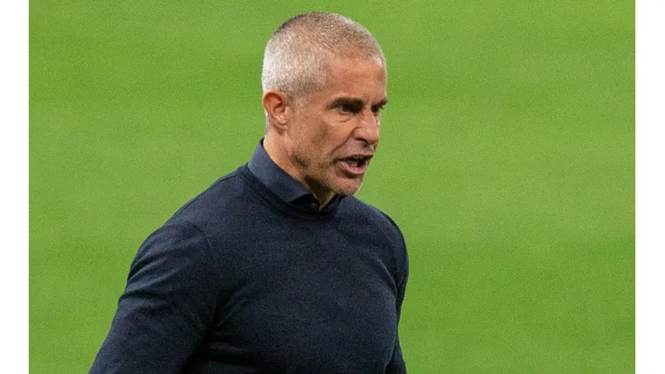 Sylvinho, treinador do Corinthians (Foto: Getty Images)