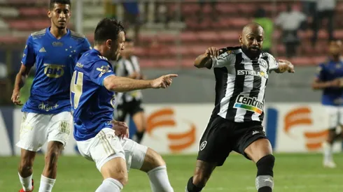 Foto: Fernando Moreno/AGIF - Botafogo trabalha para aderir ao clube-empresa