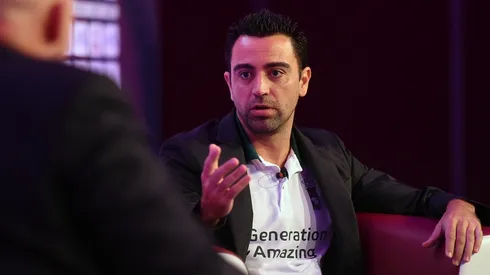 Foto: Tom Dulat/Getty Images | Xavi tem data para acertar saída do Al Sadd e acertar com o Barcelona