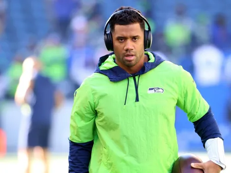 Vai voltar? Russell Wilson tem pino removido e pode voltar em breve
