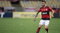 Léo Pereira falou sobre a vitória contra o Atlético-MG (Foto: Jorge Rodrigues/AGIF)