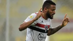 Reinaldo exaltou "atuação" da partida contra o Internacional (Foto: Thiago Ribeiro/AGIF)