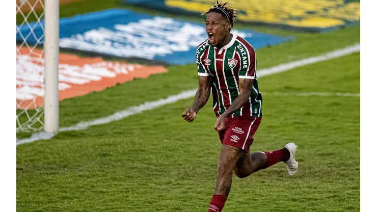 Abel Hernández vai ganhar chance no time titular depois de dois meses