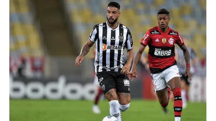 Nathan Silva tomou o terceiro cartão amarelo na partida contra o Flamengo