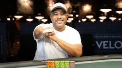 Darrin Wright ganhou o primeiro bracelete da carreira dele (Foto: Danny Kim/PokerNews)