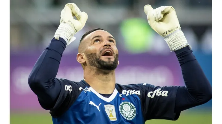Weverton, goleiro do Palmeiras (Foto: Marcelo Alvarenga/AGIF)