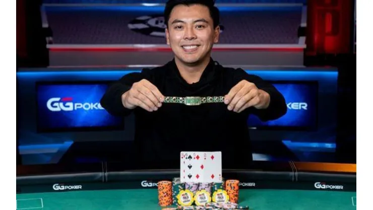 Tommy Le ganhou o segundo bracelete dele na WSOP (Foto: Melissa Haereiti/PokerNews)