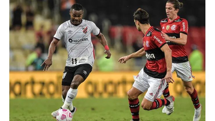 Athletico venceu o Flamengo pela primeira vez na Copa do Brasil (Foto: Thiago Ribeiro/AGIF)