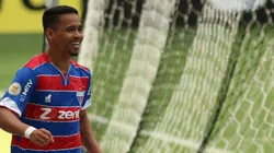 Yago Pikachu está lesionado e não enfrenta o Atlético-MG