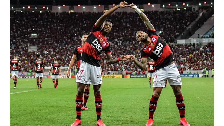 43 % das assistencias feitas por Gabigol foram direcionadas a Bruno Henrique | Crédito: Thiago Ribeiro/AGIF