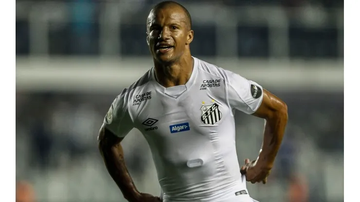 Santos luta contra o rebaixamento no Brasileirão
