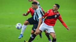 Atlético-GO x Grêmio: times estão escalados para o confronto do Brasileirão. (Foto: Pedro H. Tesch/AGIF)