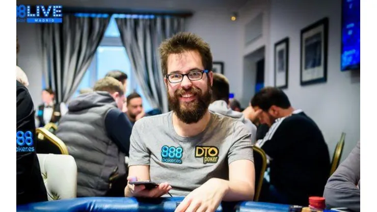 Dominik Nitsche passou dicas para jogar uma mesa final (Foto: 888poker live)