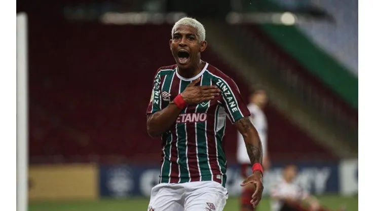 John Kennedy revela emoção após estreia em Fla-Flu como profissional com dois gols (Foto: Reprodução/Twitter Fluminense)