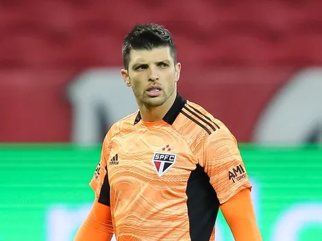 São Paulo pode contratar goleiro que foi alvo do Flamengo para brigar pela titularidade com Volpi