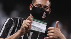 Torcedor do Corinthians presente no estádio.