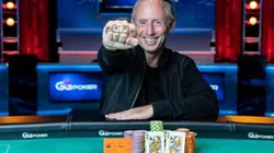 Anthony Koutsos estreou na WSOP com um bracelete (Foto: Melissa Haereiti/PokerNews)