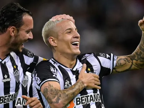 Arana comenta desempenho em 2021 e elogia torcida do Galo: “É um jogador a mais”