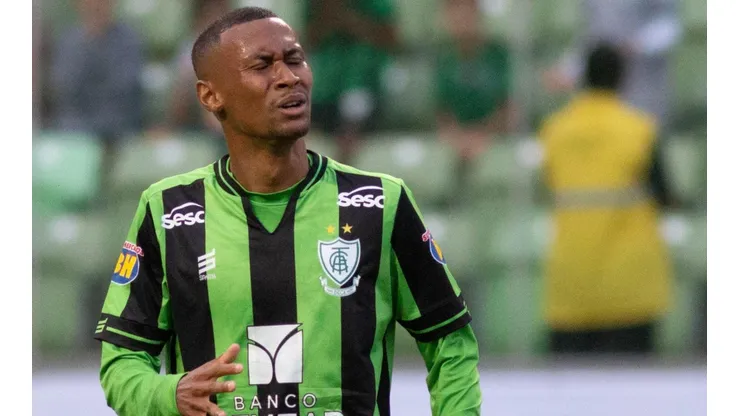 América-MG, do atacante Ademir, pode ser adquirido por empresário dos Estados Unidos
