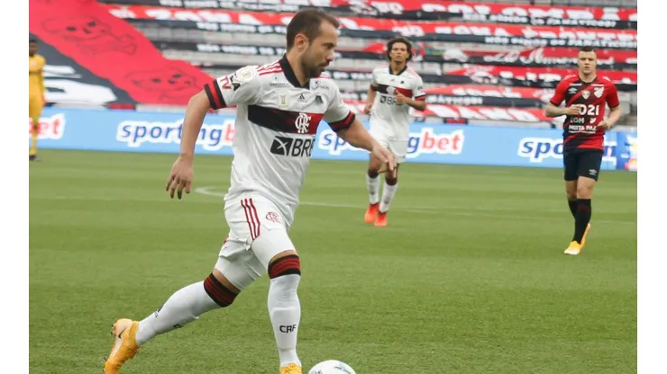 Flamengo nunca foi derrotado pelo Athletico-PR pela Copa do Brasil (Foto: Gabriel Machado/AGIF)