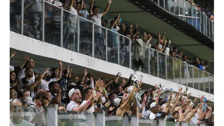 Fator casa! Santos tem quatro jogos na Vila Belmiro dos próximos cinco. (Foto: Fernanda Luz/AGIF)