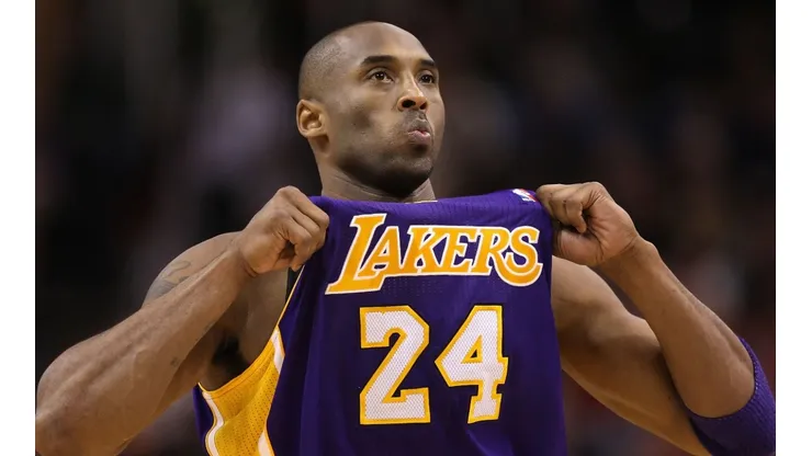 Esposa de Kobe Bryant busca indenização pela divulgação de fotos do local onde astro da NBA morreu