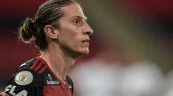Filipe Luís recebeu o terceiro cartão amarelo e está fora de partida contra o Fluminense, pelo Campeonato Brasileiro
