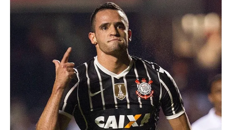 Renato lembrou do gol que fez na Recopa Sul-Americana de 2013 contra o São Paulo no Morumbi (Twitter/Reprodução)