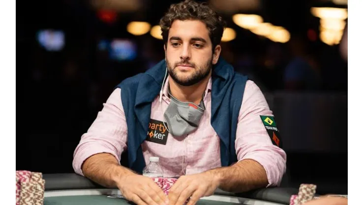 João Simão teve o melhor resultado brasileiro na série até o momento (Foto: Danny Kim/PokerNews)