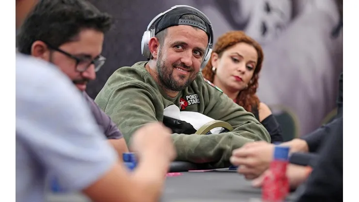 Akkari não ficou quieto diante a polêmica com Phil Hellmuth (Foto: Luis Bertazini/BSOP)