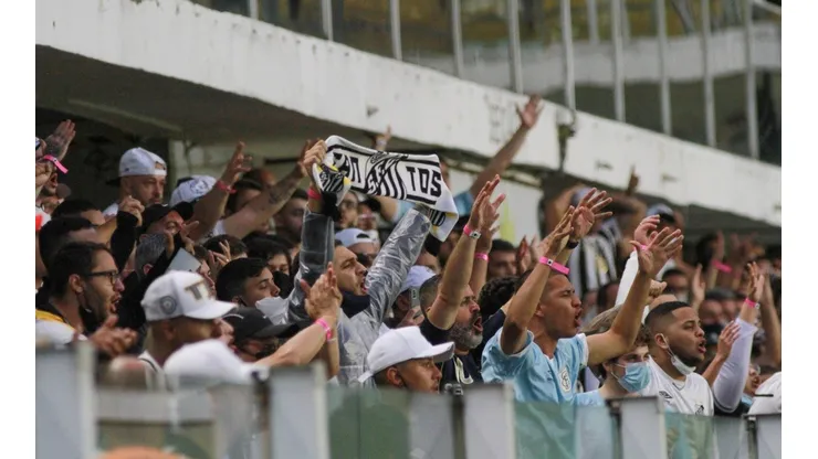 Santos quer voltar a ter lucro com a Vila Belmiro, prejuízo até o momento é de R$ 1 milhão. (Foto: Fernanda Luz/AGIF)