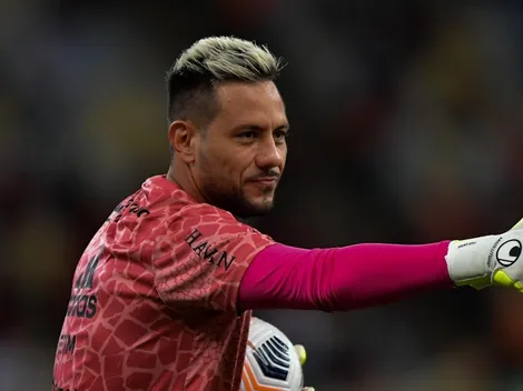 Com retorno de goleiro titular, Flamengo confirma escalação contra o Juventude