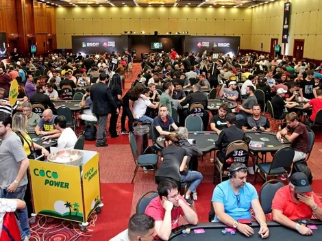 Está querendo se aperfeiçoar no poker e não sabe como? Confira os melhores livros para iniciantes