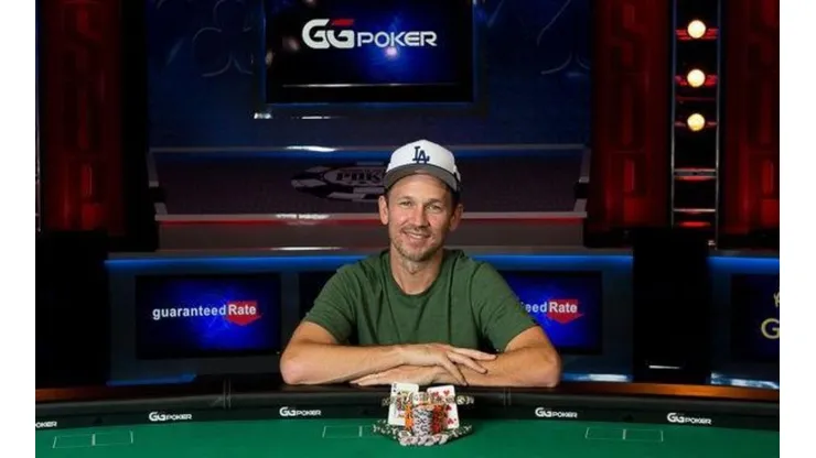 John Monnette se tornou tetracampeão mundial de poker (Foto: Danny Maxwell/PokerNews)