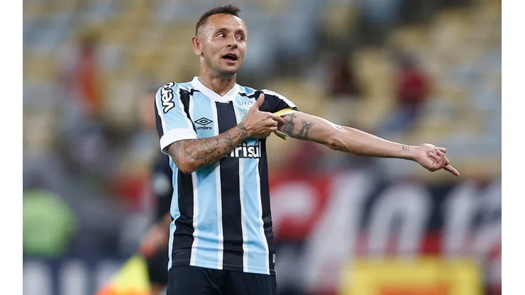Rafinha, atualmente no Grêmio, é considerado ídolo do Flamengo