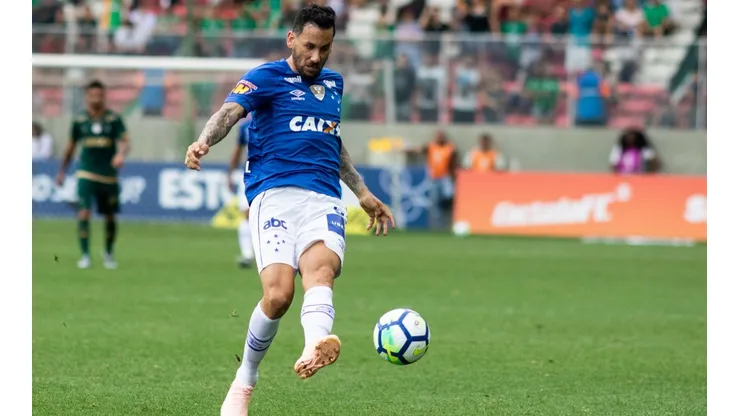 Ariel Cabral está suspenso e não enfrenta o Botafogo