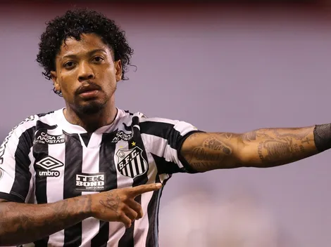 Marinho elogia torcida do Santos e desconversa sobre possível saída: “Estou muito feliz”