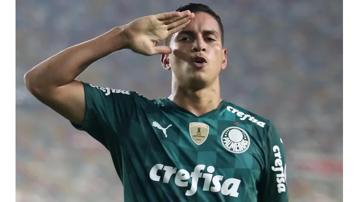 Renan, lateral-esquerdo do Palmeiras (Foto: Getty Images)