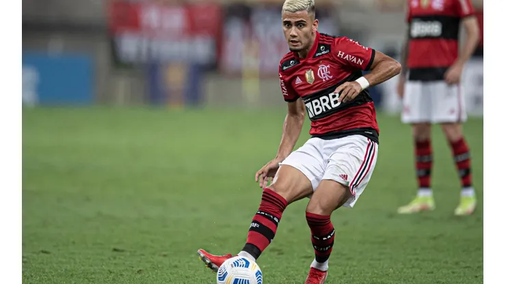 Jogador marcou dois gols em oito jogos com a camisa do Flamengo | Crédito: Jorge Rodrigues/AGIF