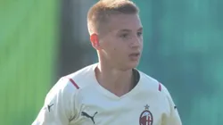 Garoto ficou conhecido após postagem de scout italiano (Foto: Reprodução/Twitter @SciabolataFFP)