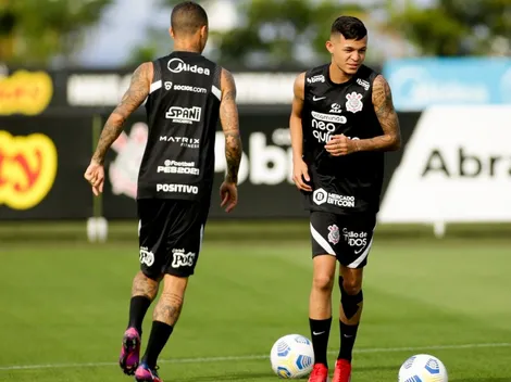 Corinthians se reapresenta após vitória sobre o Bahia