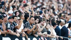 Torcida corintiana estará de volta nesta terça-feira, contra o Bahia (Getty Images)