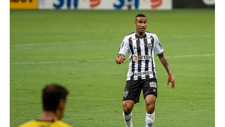 Jair comentou sobre a força do elenco do Atlético-MG (Foto: Alessandra Torres/AGIF)